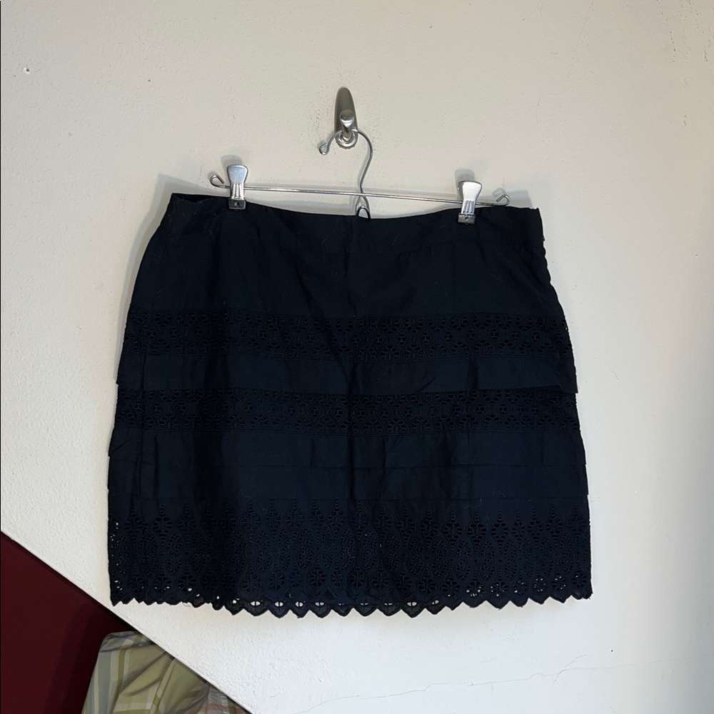 GAP Black Eyelet Lace Mini Skirt 14 NWT‎